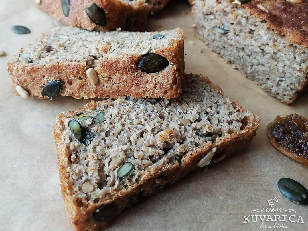 integralni_razeno_psenicni_hleb_001