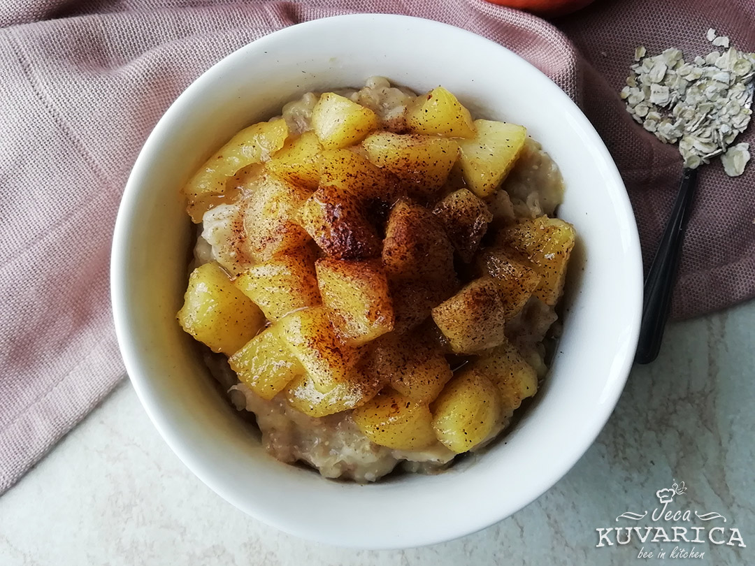 kasa_sa_karamelizovanim_jabukama_002