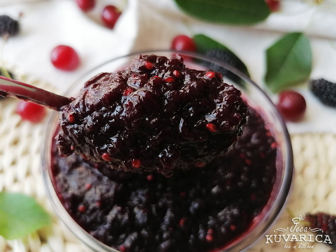 marmelada_od_crnog_duda_i_visanja_002