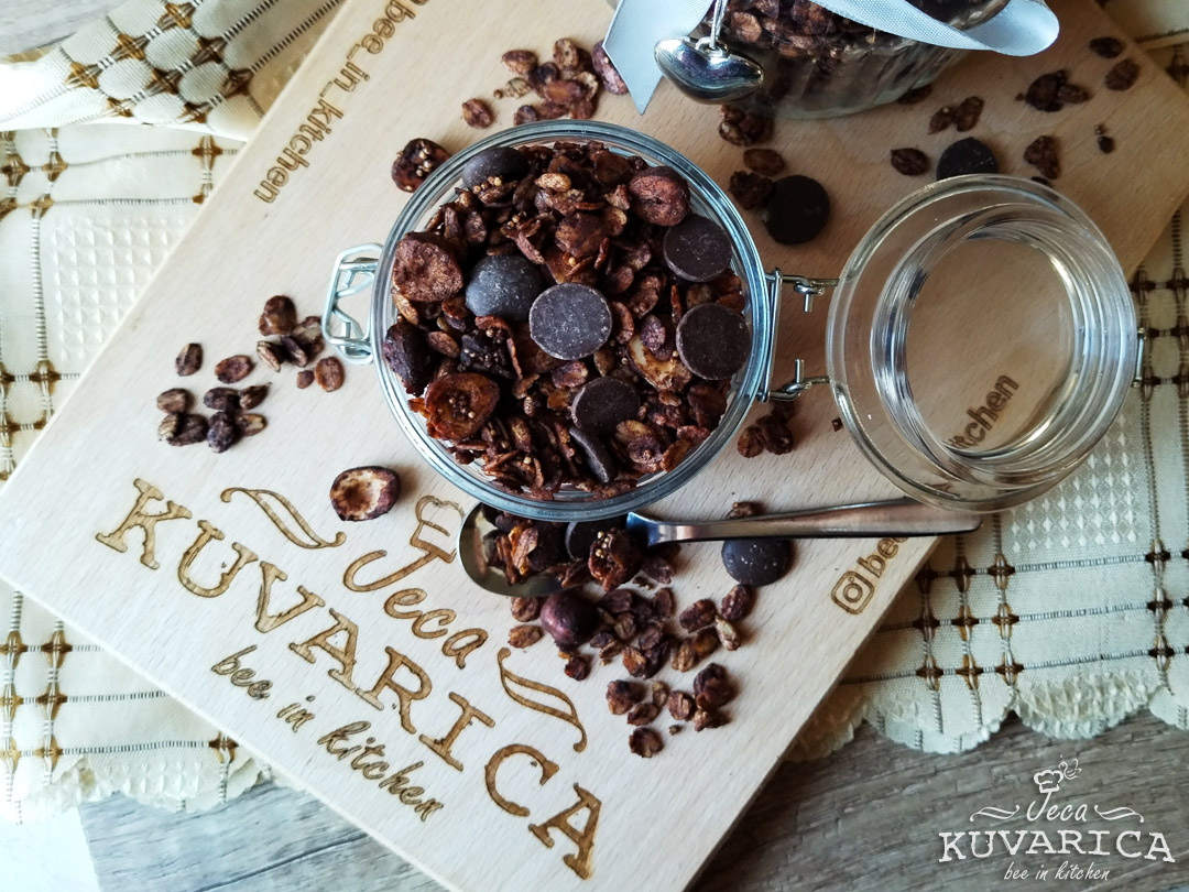 cokoladna_tahini_granola_sa_amarantom_003