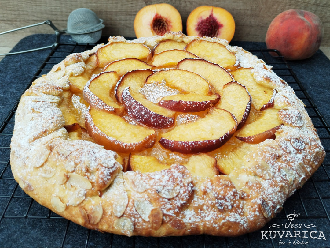 galetta_sa_breskvama_i_pudingom_001