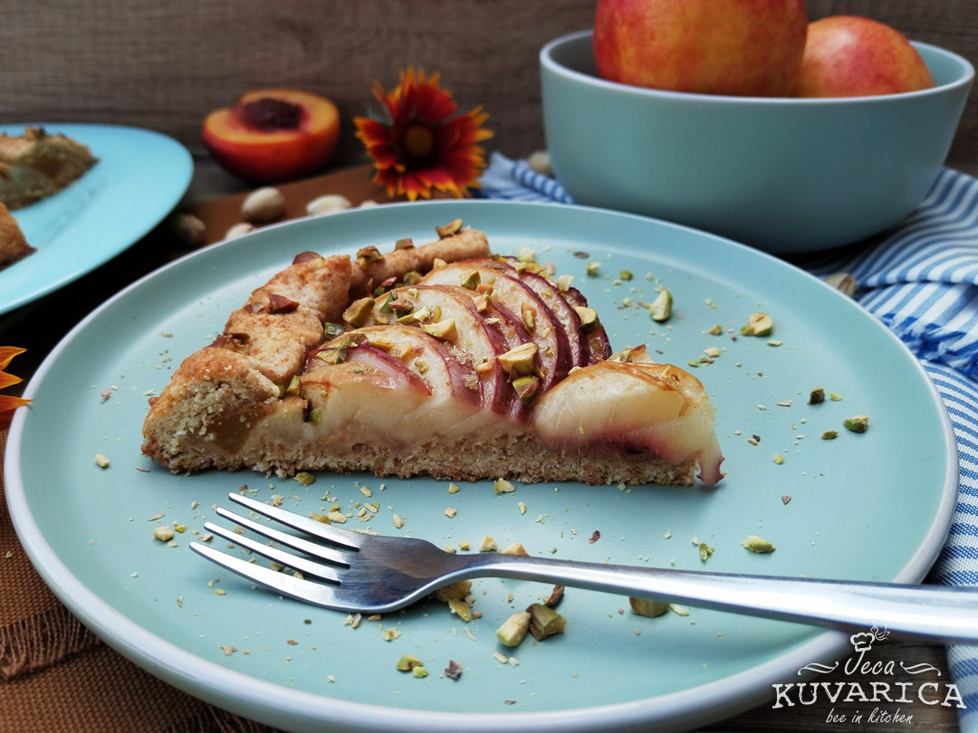 galleta_sa_nektarinama_i_pistacima_003