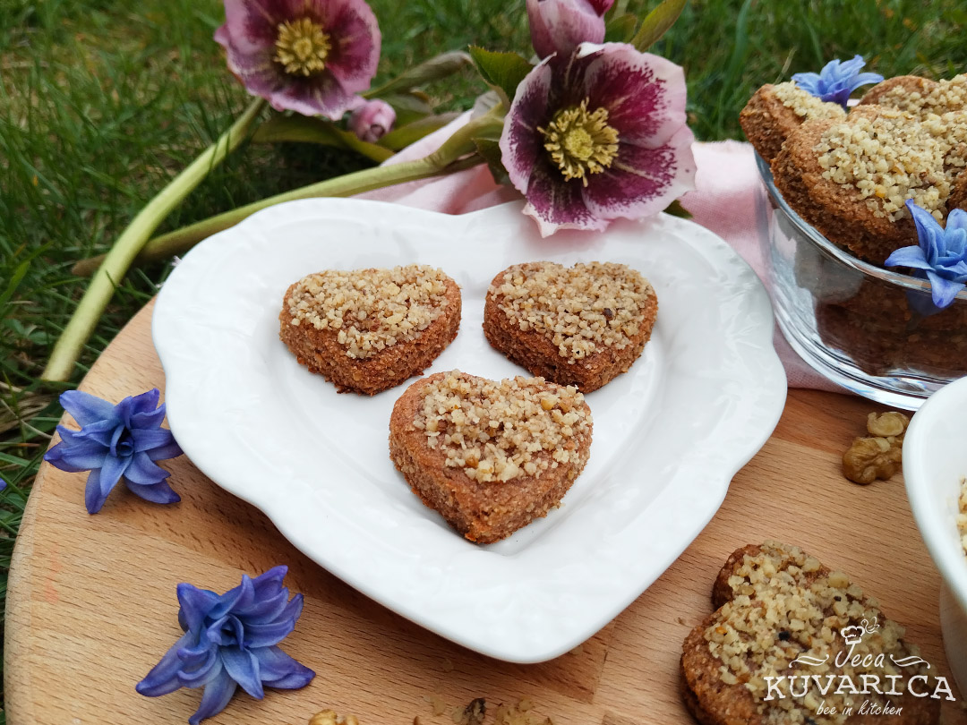 mladencici_od_integralnog_brasna_sa_orasima_002