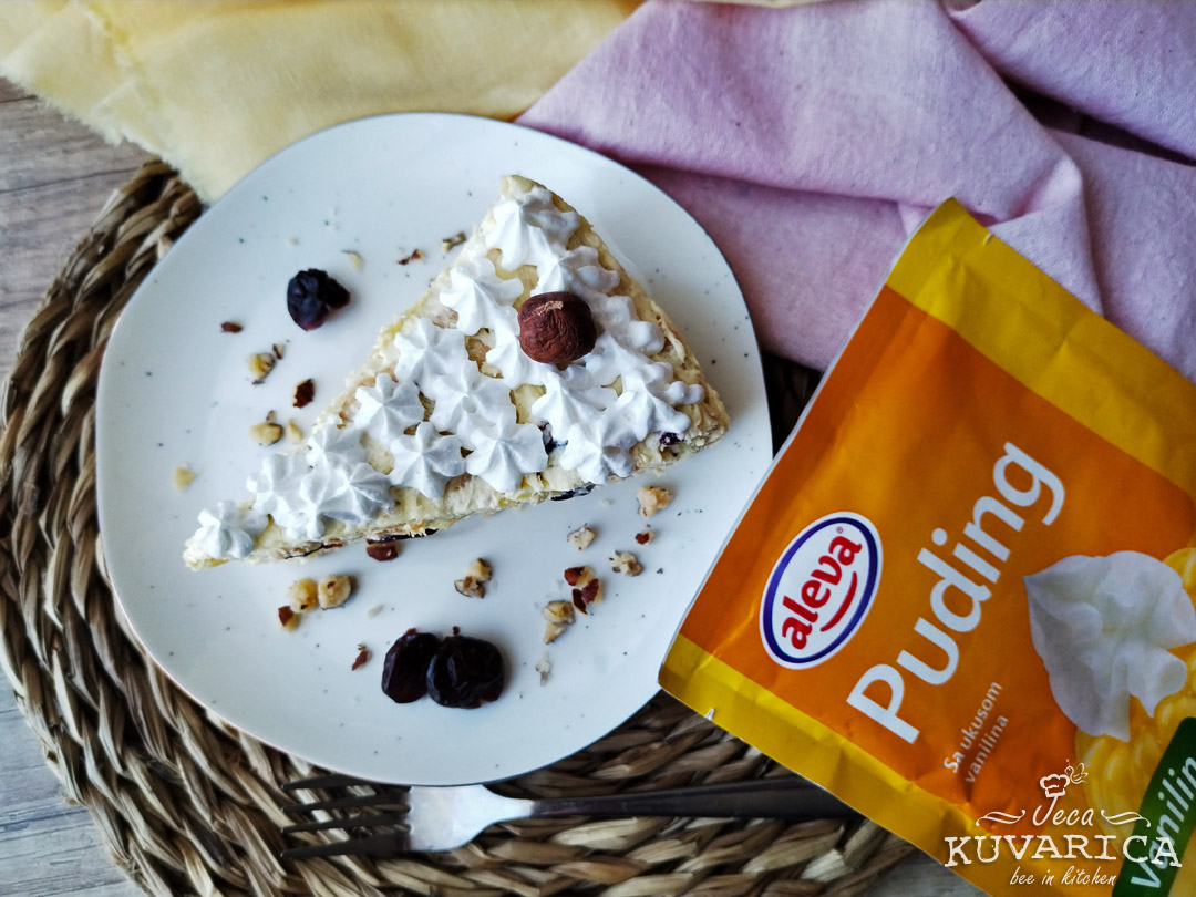 nepecena_vanil_torta_sa_brusnicama_i_lesnikom_002