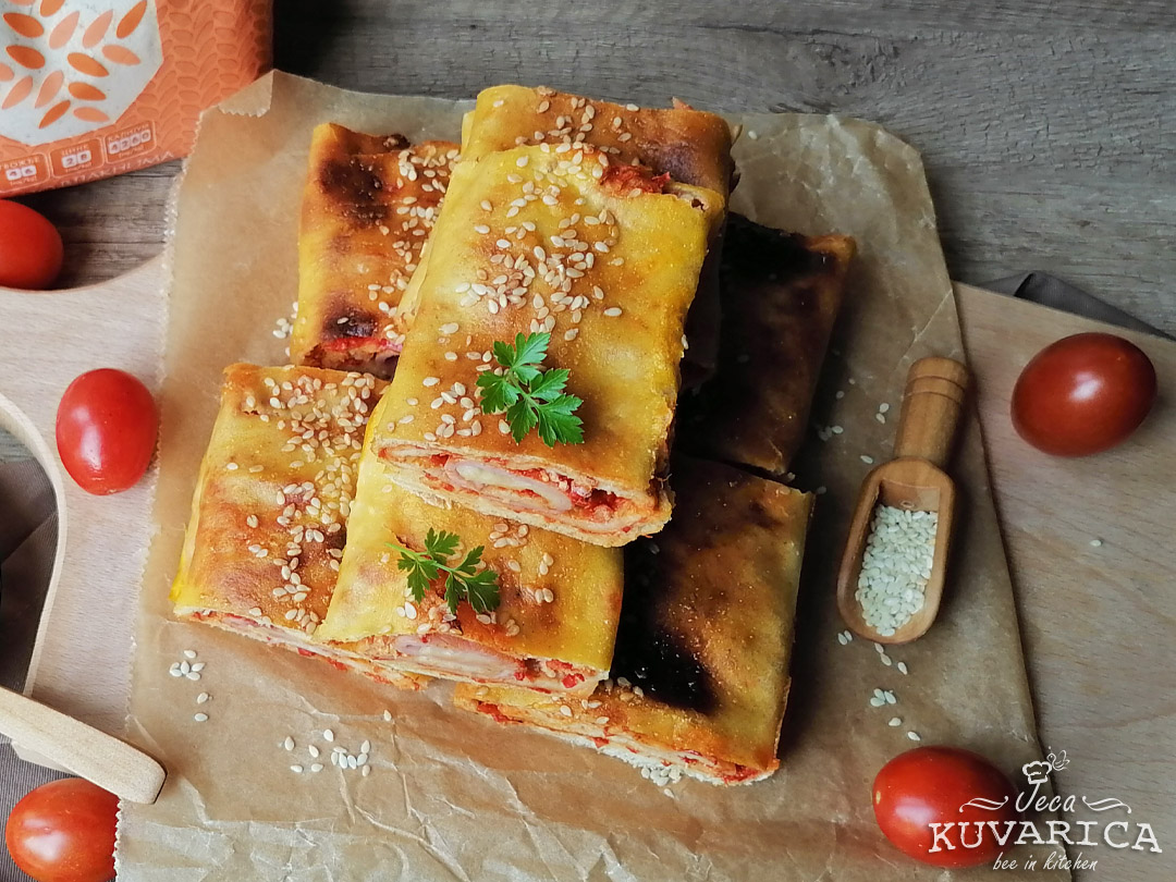 strudla_od_polbinog_brasna_sa_ajvarom_sunkom_i_krem_sirom_002